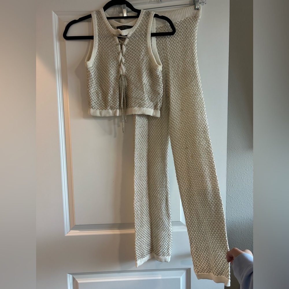 White & Gold Knit Set